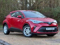 Used Toyota CHR 1.8 VVT-h GPF Icon SUV 5dr Petrol Hybrid CVT Euro 6 (s/s) (122 ps) full