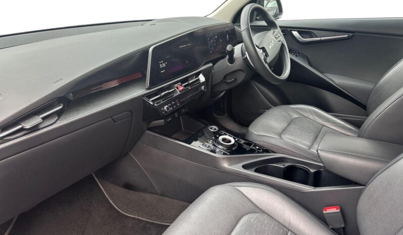 Used Kia Niro 64.8kWh 4 Auto 5dr full