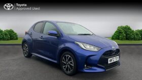 Used Toyota Yaris 1.5 VVT-h Design E-CVT Euro 6 (s/s) 5dr