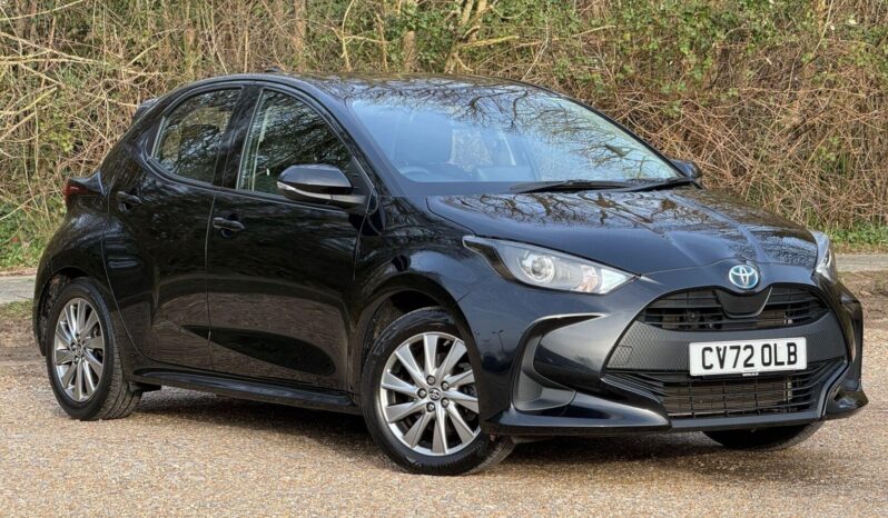 Used Toyota Yaris 1.5 VVT-h Icon Hatchback 5dr Petrol Hybrid E-CVT Euro 6 (s/s) (116 ps) full