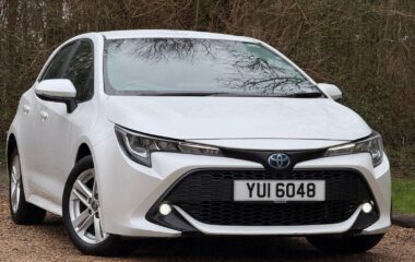 Used Toyota Corolla 1.8 VVT-h Icon Hatchback 5dr Petrol Hybrid CVT Euro 6 (s/s) (140 ps)