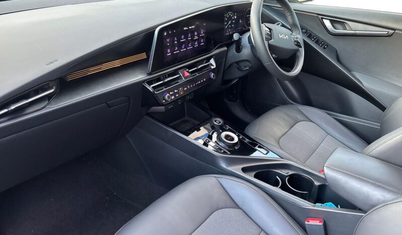 Used Kia Niro 64.8kWh 3 Auto 5dr full