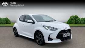 Used Toyota Yaris 1.5 VVT-h Design E-CVT Euro 6 (s/s) 5dr