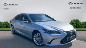 Used Lexus ES 2.5 300h Takumi Saloon 4dr Petrol Hybrid E-CVT Euro 6 (s/s) (218 ps)
