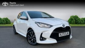 Used Toyota Yaris 1.5 VVT-h Design E-CVT Euro 6 (s/s) 5dr