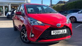 Used Toyota Yaris 1.5 VVT-h Icon Tech Hatchback 5dr Petrol Hybrid E-CVT Euro 6 (s/s) (100 ps)