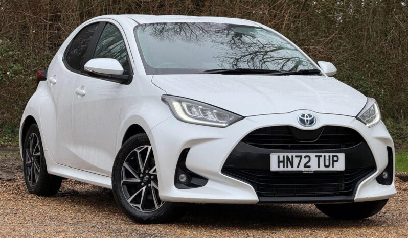 Used Toyota Yaris 1.5 VVT-h Design Hatchback 5dr Petrol Hybrid E-CVT Euro 6 (s/s) (116 ps) full