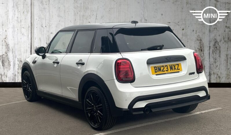 Used MINI Hatch 5-Door Hatch Cooper Exclusive full