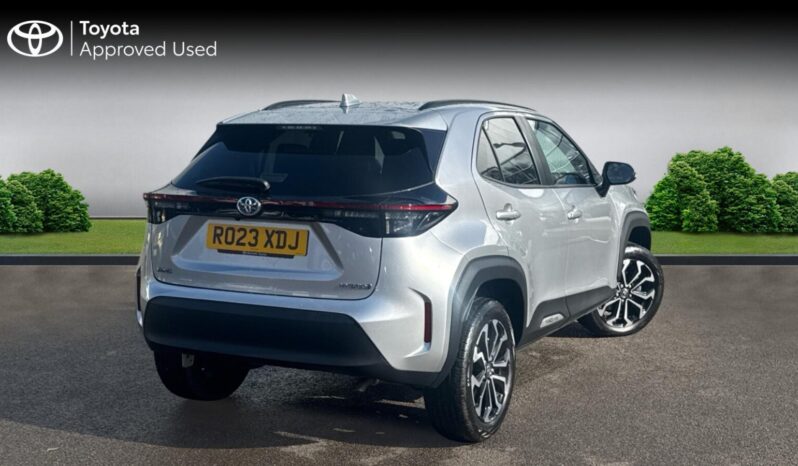 Used Toyota Yaris Cross 1.5 VVT-h Design E-CVT Euro 6 (s/s) 5dr full