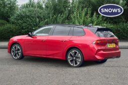 Used Vauxhall Astra 54kWh Ultimate Sports Tourer Auto 5dr full
