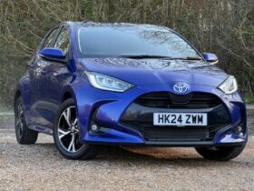 Used Toyota Yaris 1.5 VVT-h Design Hatchback 5dr Petrol Hybrid E-CVT Euro 6 (s/s) (116 ps)