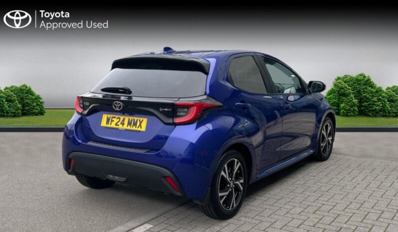 Used Toyota Yaris 1.5 VVT-h Design E-CVT Euro 6 (s/s) 5dr full