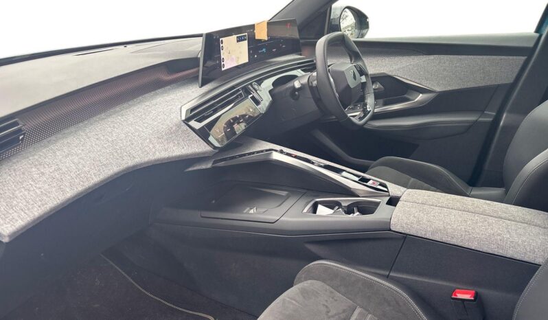 Used Peugeot 5008 73kWh GT Auto 5dr full