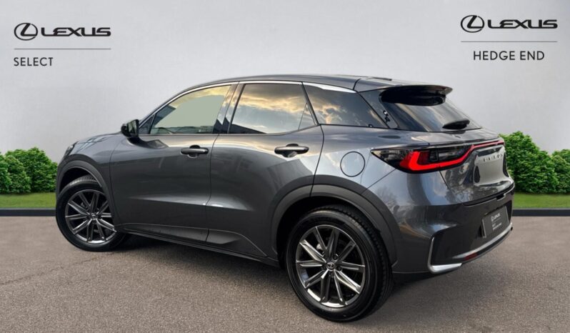 Used Lexus Lbx 1.5 VVT-iE Premium Plus SUV 5dr Petrol Hybrid E-CVT Euro 6 (s/s) (136 ps) full