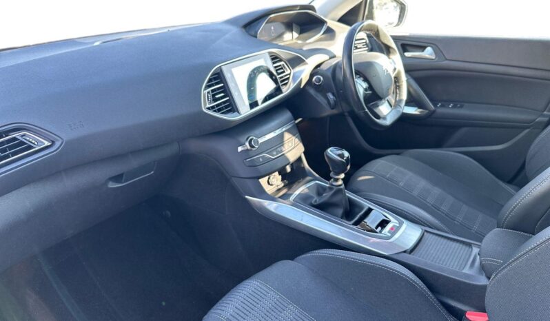 Used Peugeot 308 1.2 PureTech GPF Allure Euro 6 (s/s) 5dr full