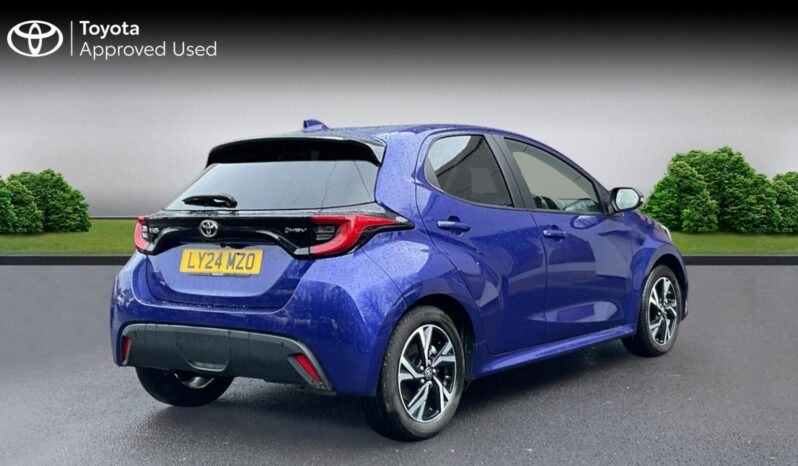 Used Toyota Yaris 1.5 VVT-h Design E-CVT Euro 6 (s/s) 5dr full