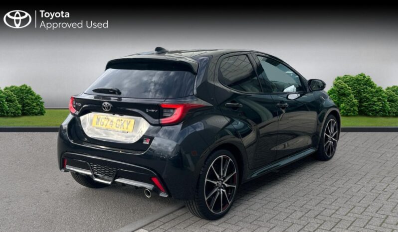 Used Toyota Yaris 1.5 VVT-h GR SPORT E-CVT Euro 6 (s/s) 5dr full