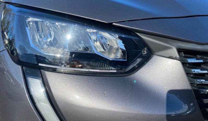 Used Peugeot 208 1.2 PureTech Active Premium + EAT Euro 6 (s/s) 5dr full