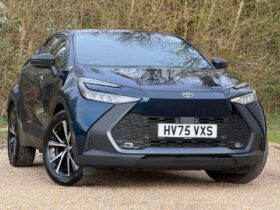 Used Toyota CHR 1.8 VVT-h Design SUV 5dr Petrol Hybrid CVT Euro 6 (s/s) (140 ps)