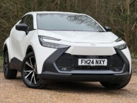 Used Toyota CHR 2.0 VVT 13.6kWh Design SUV 5dr Petrol Plug-in Hybrid CVT Euro 6 (s/s) (223 ps)