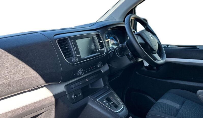 Used Peugeot Traveller 50kWh Active Standard MPV Auto MWB 5dr (8 Seat, 7.4kW Charger) full