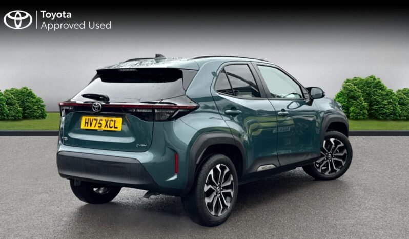 Used Toyota Yaris Cross 1.5 VVT-h Design E-CVT Euro 6 (s/s) 5dr full