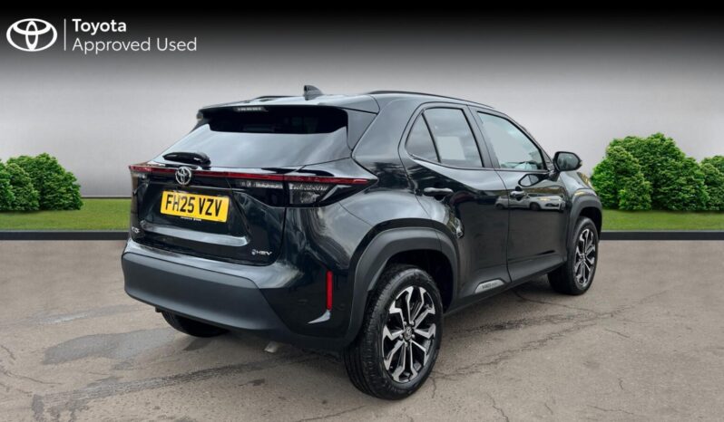 Used Toyota Yaris Cross 1.5 VVT-h Design E-CVT Euro 6 (s/s) 5dr full