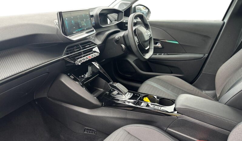 Used Peugeot 208 50kWh Allure Premium Auto 5dr full