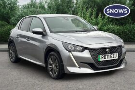 Used Peugeot 208 50kWh Allure Premium Auto 5dr