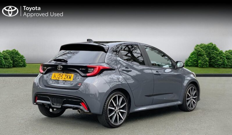 Used Toyota Yaris 1.5 VVT-h GR SPORT E-CVT Euro 6 (s/s) 5dr full