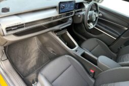 Used Jeep Avenger 54kWh Summit Auto 5dr full