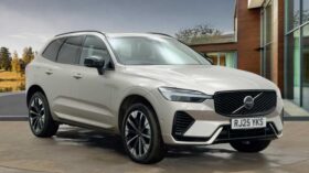 Used Volvo XC60 Ultra, T8 AWD Plug-in hybrid, Electric/Petrol, Dark