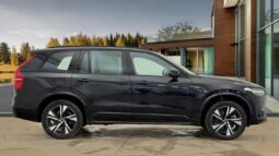 Used Volvo XC90 Recharge Plus, T8 AWD plug-in hybrid, Electric/Petrol, Dark, 7 Seats full