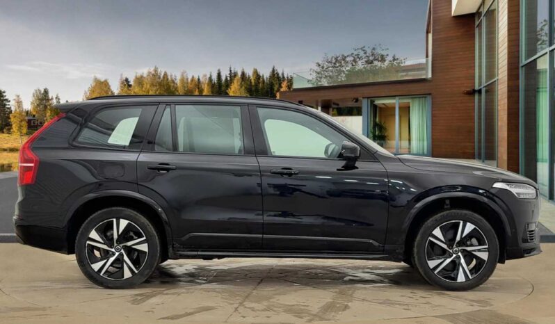 Used Volvo XC90 Recharge Plus, T8 AWD plug-in hybrid, Electric/Petrol, Dark, 7 Seats full