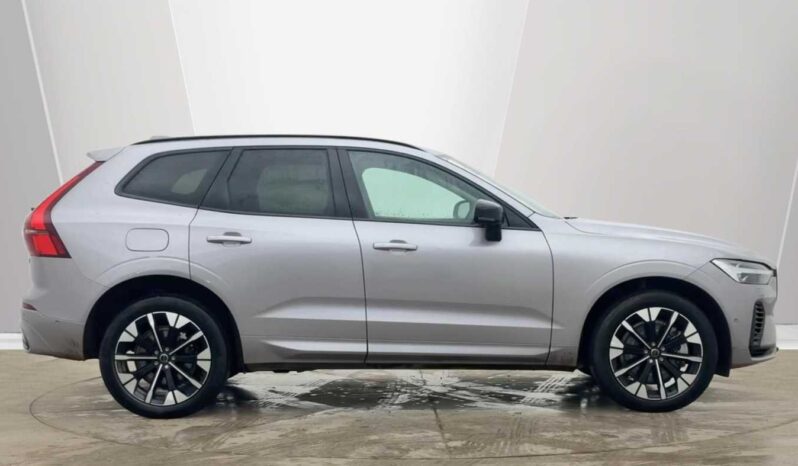 Used Volvo XC60 Ultra, T8 AWD Plug-in hybrid, Electric/Petrol, Dark full