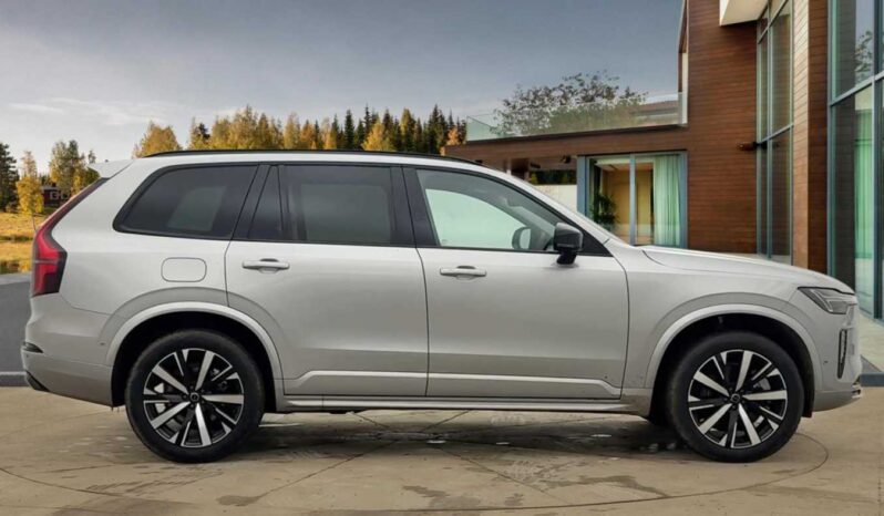 Used Volvo XC90 Plus, T8 AWD Plug-in hybrid, Electric/Petrol, Dark, 7 Seats full