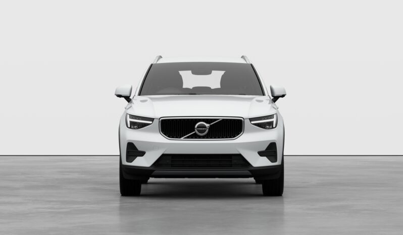 Used Volvo XC40 Core full