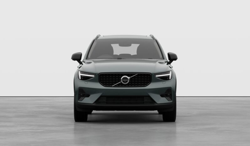 Used Volvo XC40 Ultra full