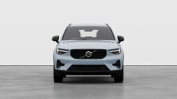 Used Volvo XC40 Plus full
