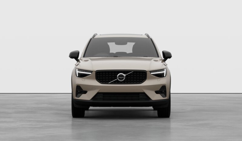 Used Volvo XC40 Ultra full