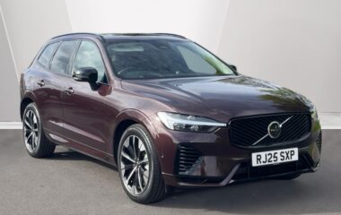 Used Volvo XC60 Ultra, T8 AWD Plug-in hybrid, Electric/Petrol, Dark