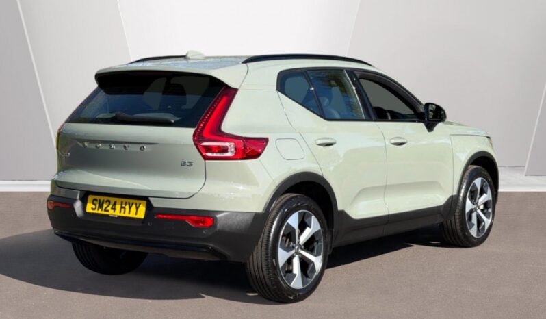 Used Volvo XC40 Plus, B3 Mild hybrid, Petrol, Dark full