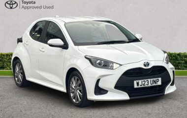 Used Toyota Yaris 1.5 VVT-h Icon E-CVT Euro 6 (s/s) 5dr