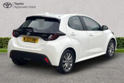 Used Toyota Yaris 1.5 VVT-h Icon E-CVT Euro 6 (s/s) 5dr full