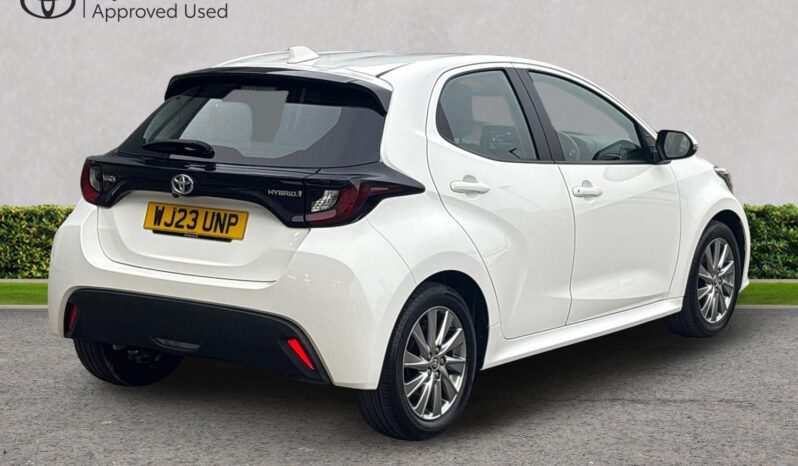 Used Toyota Yaris 1.5 VVT-h Icon E-CVT Euro 6 (s/s) 5dr full