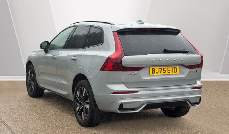 Used Volvo XC60 Plus, B5 AWD Mild hybrid, Petrol, Dark full