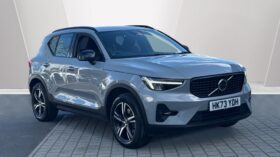 Used Volvo XC40 Plus, B3 Mild hybrid, Petrol, Dark