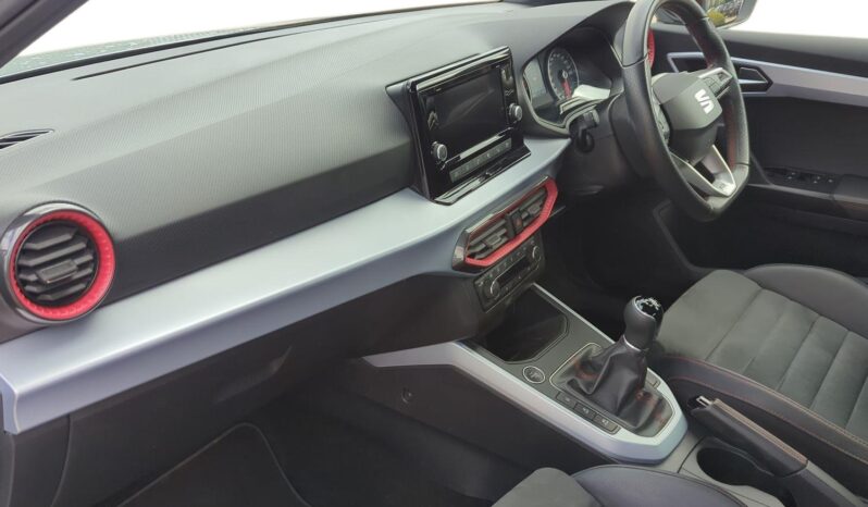 Used SEAT Arona 1.0 TSI 110 FR Edition 5dr full