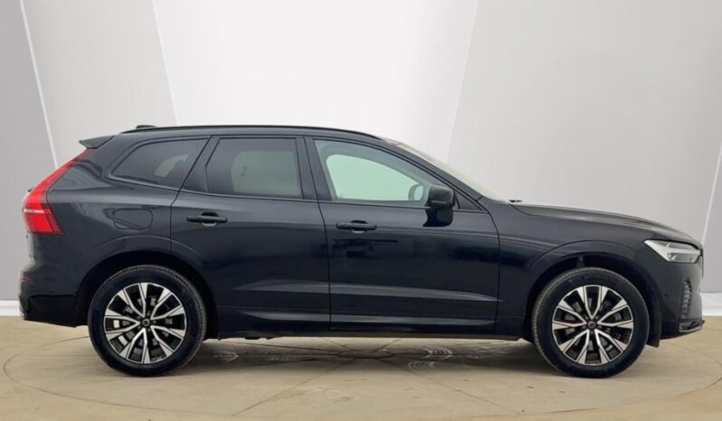 Used Volvo XC60 Plus, B5 AWD Mild hybrid, Petrol, Dark full