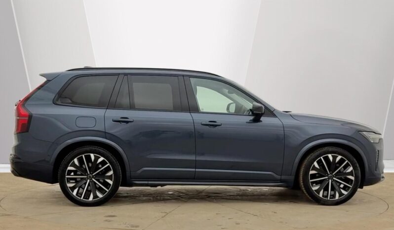 Used Volvo XC90 Ultra, B5 AWD Mild hybrid, Petrol, Dark, 7 Seats full